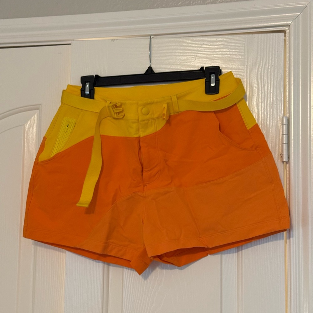 Women’s Two-Tone Yellow & Orange Casual Shorts Outdoor Voices